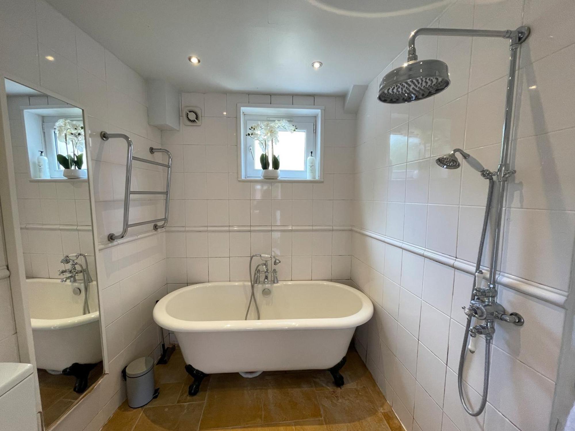 The Holts - Charming 2 Bed Сasa de vacaciones
